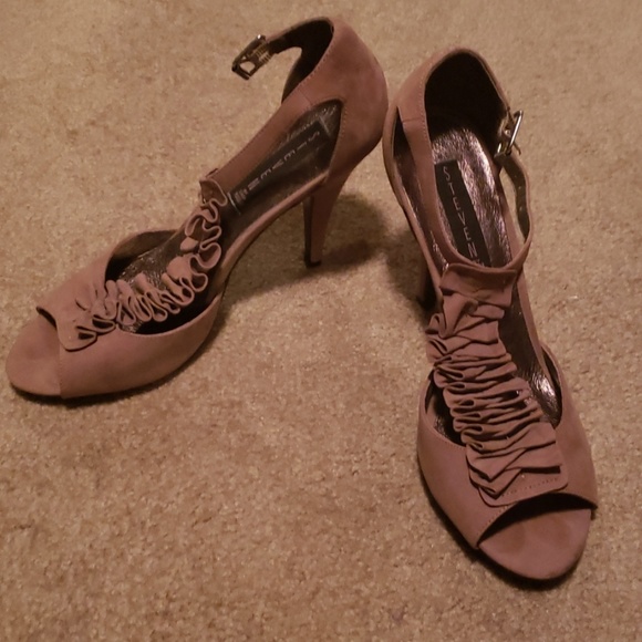 Steve Madden heels, size - Picture 1 of 6